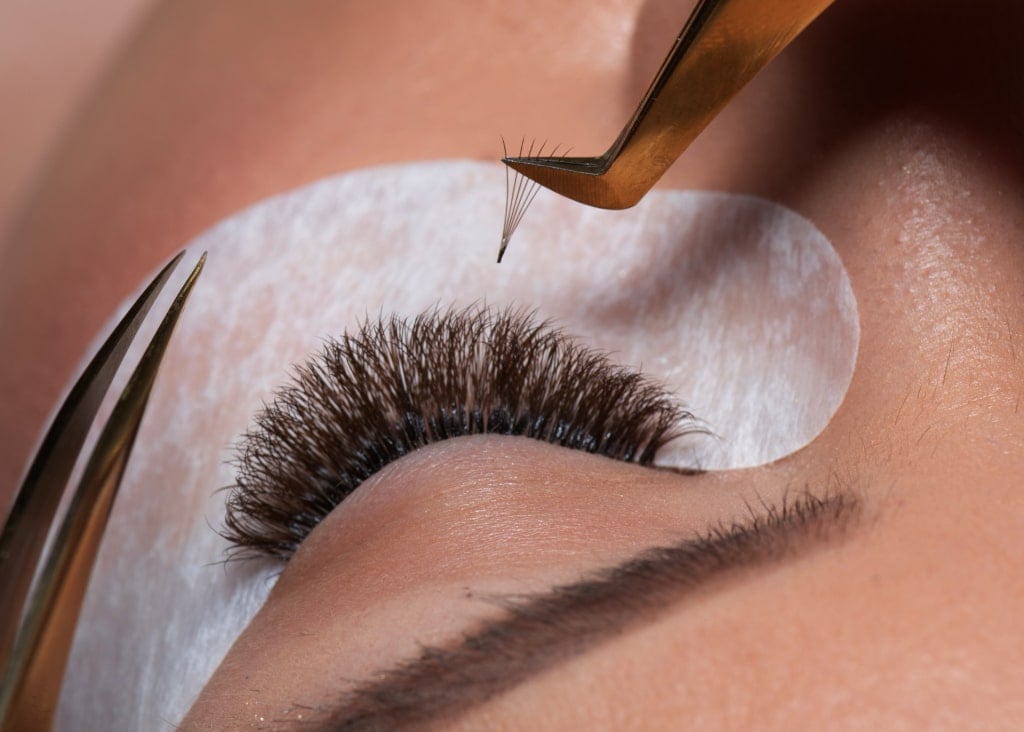 Benefits of Classic Lash Extensions